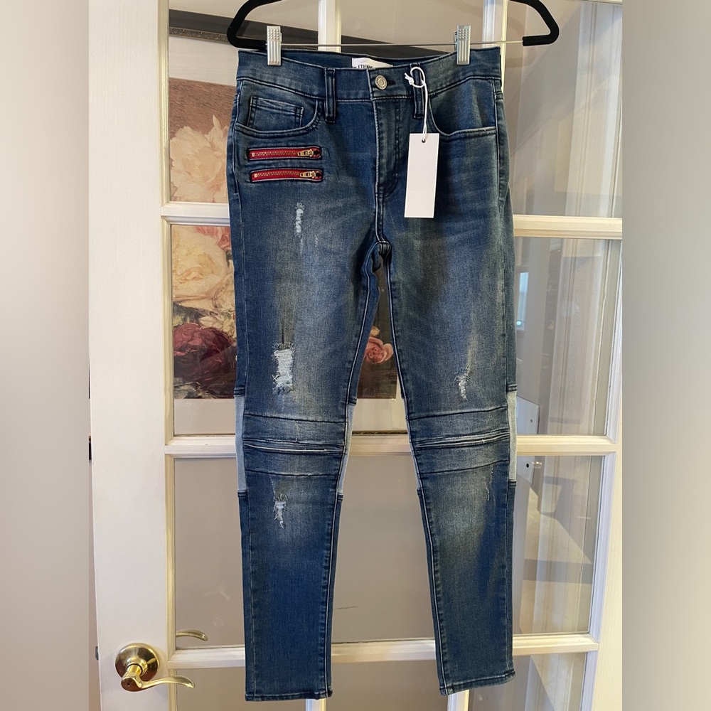 NWOT ETIENNE MARCEL red zipper 😍 deconstructed skinny jeans